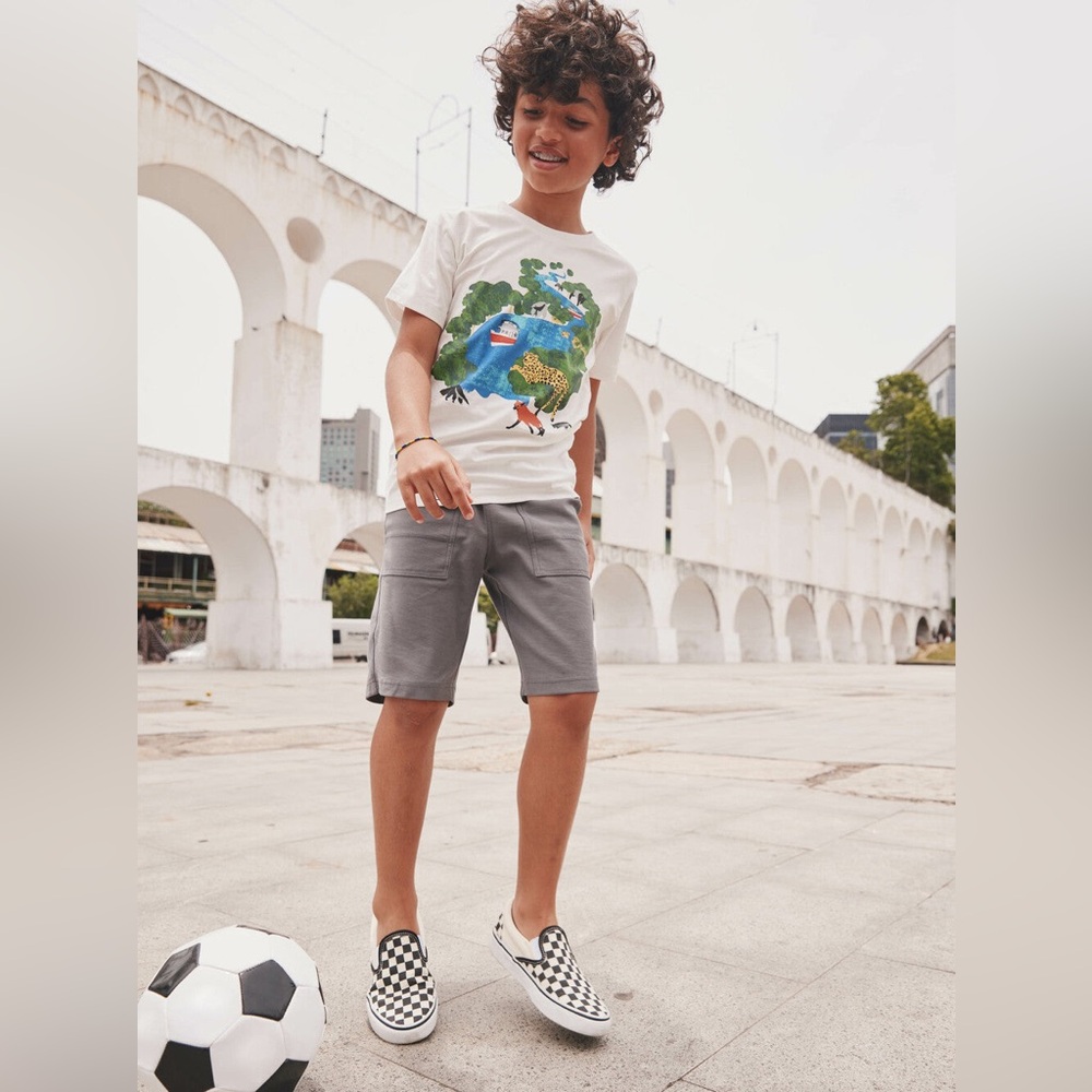 NWT Tea Collection Playwear Shorts Sandstone